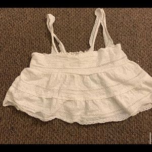 Cute white tank top!
